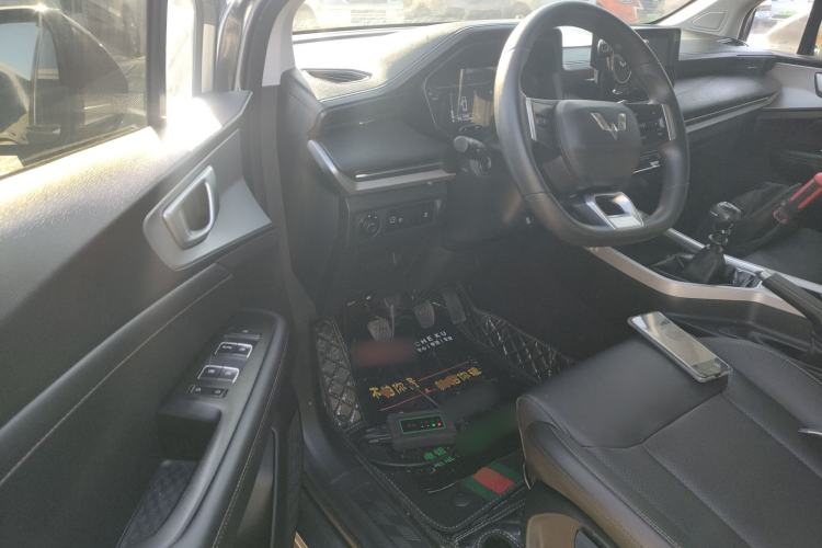 Used Wuling Jiachen 2022 1.5L Manual Light Comfort Edition
