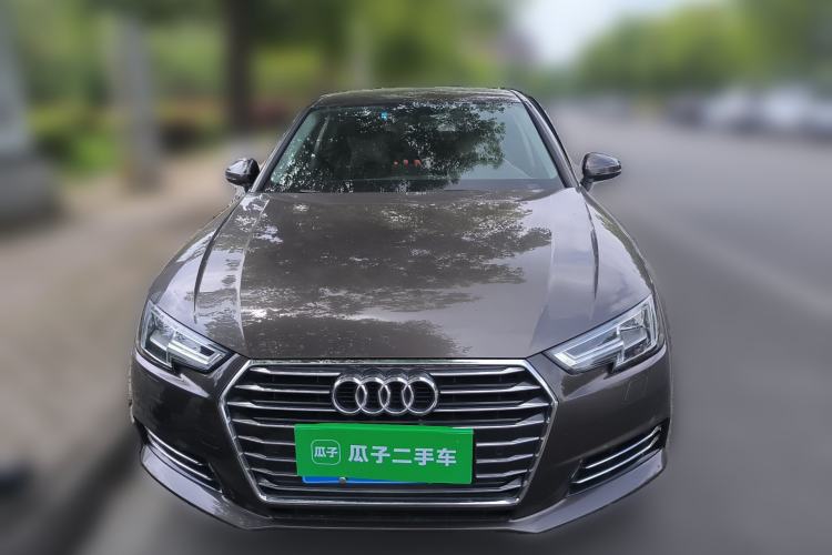 Used Audi A4L 2018 30th Anniversary Edition 40 TFSI Trendy Model
