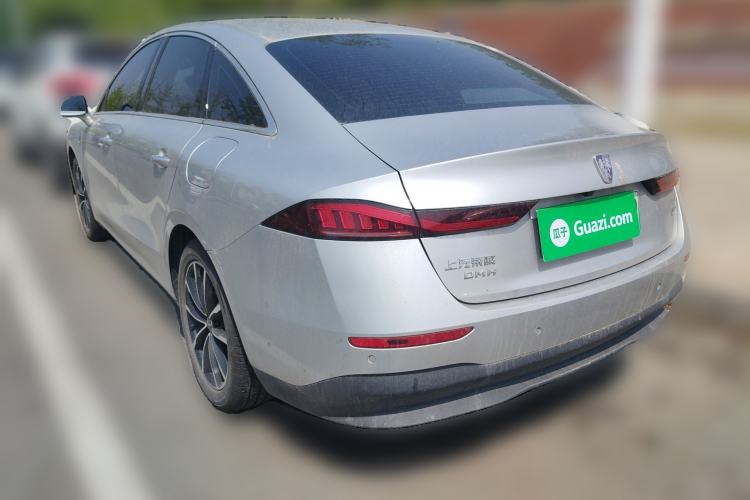 Used Roewe D7 2023 DMH 125km Superior Edition
