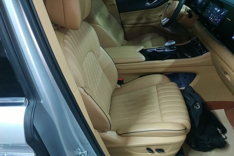 Used VOYAH Dream 2022 Low-Carbon Edition Dream+ Smart Enjoyment Package Right Front Seat