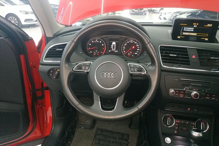 Used Audi Q3 2018 30th Anniversary Edition 30 TFSI Fashion Model