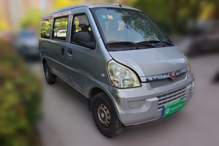 Used Wuling Rongguang 2012 1.2L Extended Basic Version LJY Front Right 45 Deg