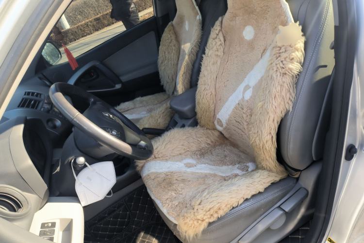 Used Toyota RAV4 2009 2.0L Automatic Luxury Edition