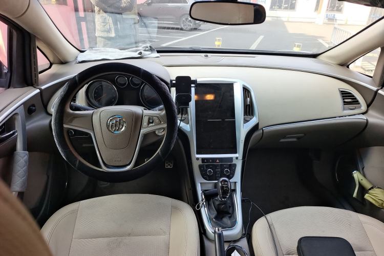 Used Buick GT 2013 GT 1.6L Manual Entry-Level Model