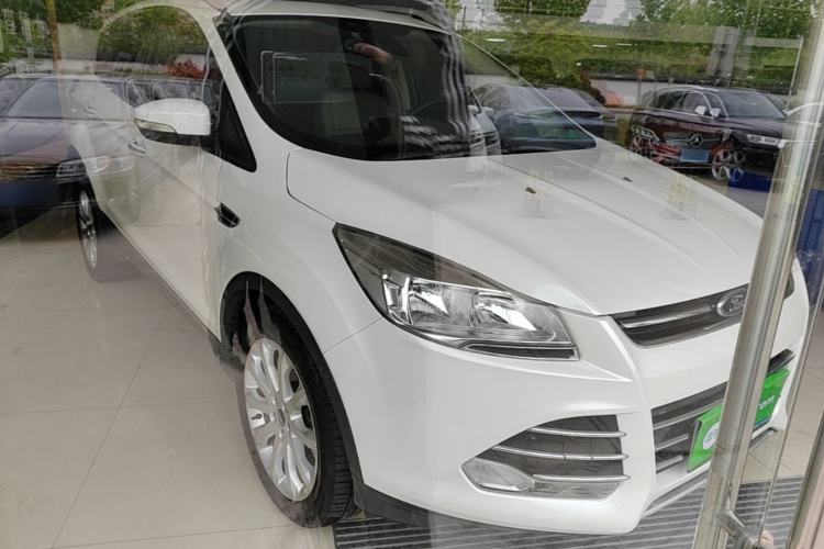 Used Ford Kuga 2013 2.0L GTDi Four-Wheel-Drive Elite Model
