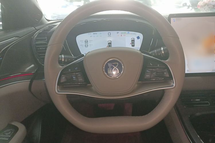 Used BYD Han 2025 EV with 701 km of Laser Radar-Enabled Intelligent Driving