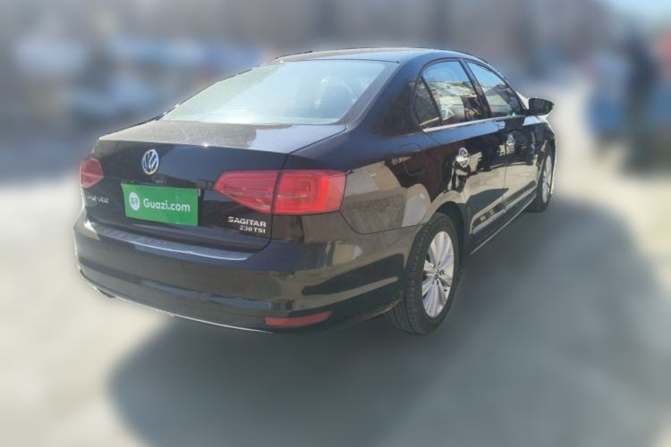 Used Volkswagen Sagitar 2015 230TSI Manual Comfort Version Rear Right 45 Deg