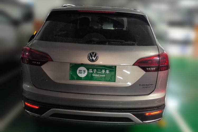 Used Volkswagen Tayron 2019 330TSI Two-Wheel Drive Luxury Model China VI Standard
