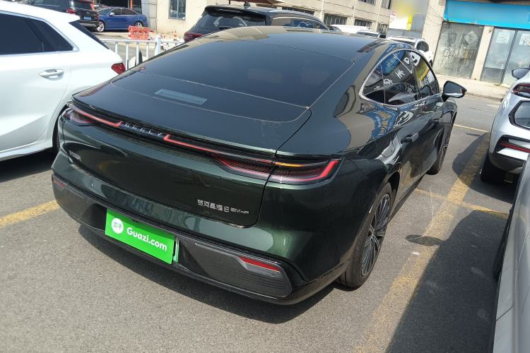 Used Geely Galaxy 8 2025 130km EM-P Starship Edition Rear Right 45 Deg