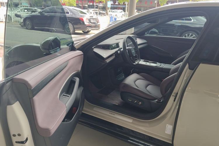 Used Xiaomi Auto SU7 2024 Rear-Drive Long-Range Intelligent Driving Version