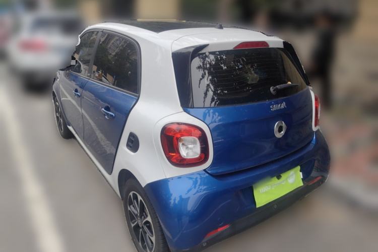 Used smart forfour 2016 1.0L 52 kW Passion Edition