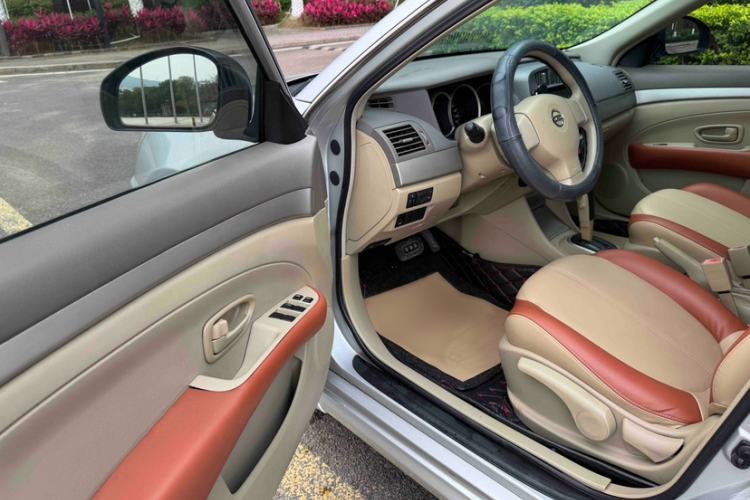 Used Nissan Sylphy 2012 Classic 1.6XE Automatic Comfort Edition