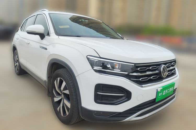 Used Volkswagen Tayron 2020 330TSI Two-Wheel Drive Luxury Smart Connectivity Version Front Right 45 Deg