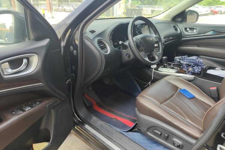 Used Infiniti QX60 2014 2.5 S/C Hybrid Two-Wheel Drive Excellence Edition
