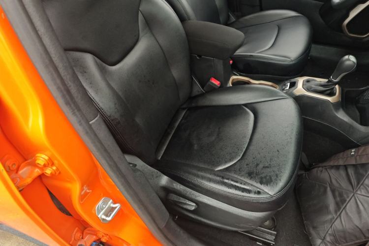 Used Jeep Renegade 2018 Connected Large Screen Version 180T Automatic High-Energy Edition