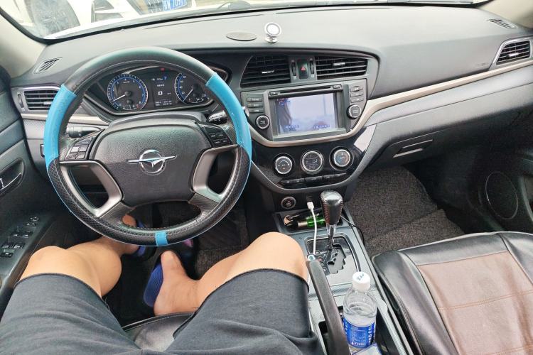 Used Haima M6 2017 1.5T CVT Sporty Premium Model
