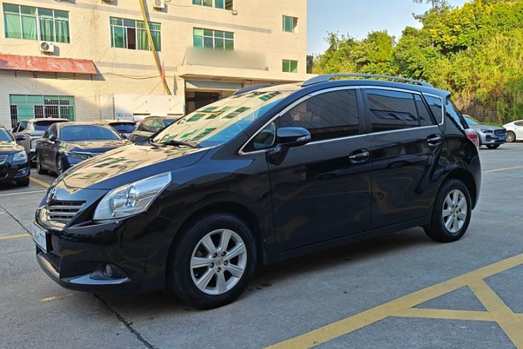 Used Toyota Verso 2014 Starlight 180E CVT Elite Edition