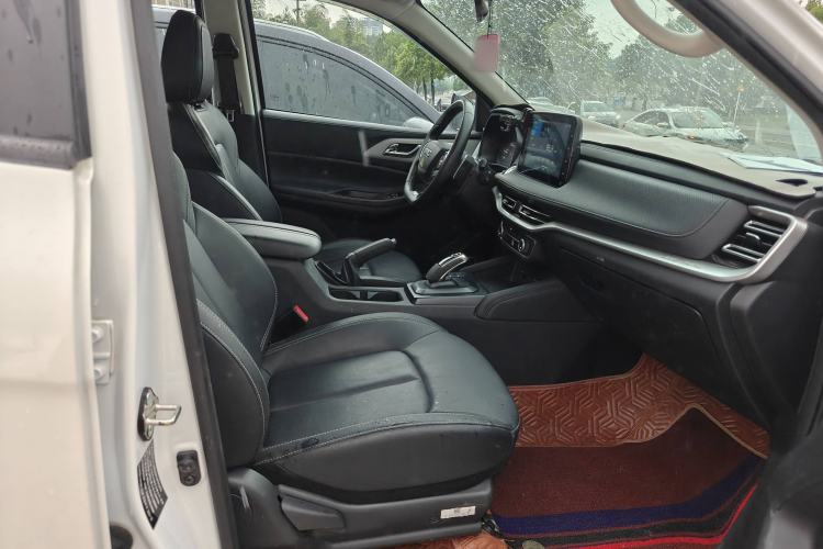 Used JMC Yuhu 7 2023 2.0T Automatic Diesel 4x4 Comfort Plus Long Wheelbase
