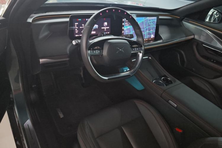 Used XPeng P7 2023 P7i 610 Pengyi Performance Edition
