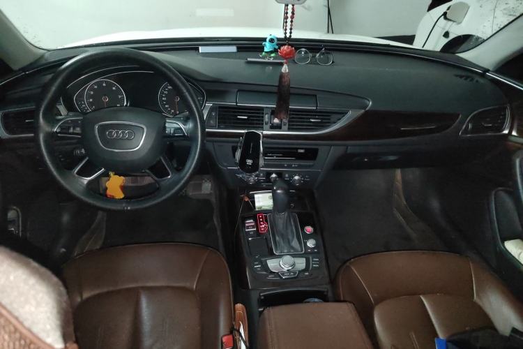 Used Audi A6L 2016 TFSI Technology Edition Center Console