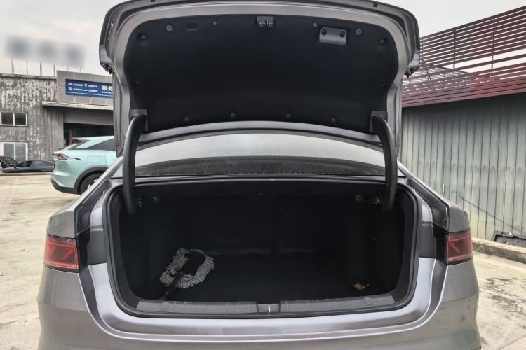 Used BYD Qin PLUS 2024 Honor Edition EV 510KM Beyond Model