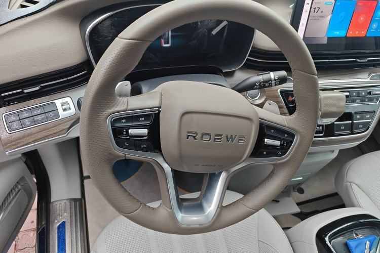 Used Roewe iMAX8 2023 400TGI Comfort Edition