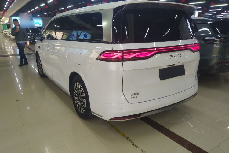 Used BYD Xia 2025 DM-i 1.5T 180km Excellence Model