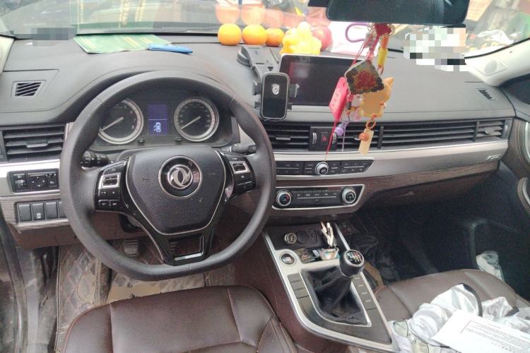 Used FORTHING Joyear X5 2017 Jingxiang Series 1.5T Manual Luxury Model
