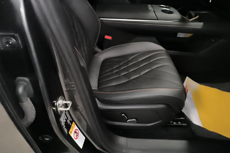 Used Deepal S07 2023 200Max Range-Extended Version