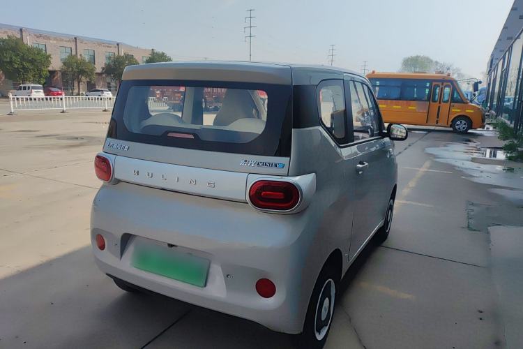 Used Wuling Hongguang MINIEV 2024 3rd Generation 215km Youth Edition Rear Right 45 Deg