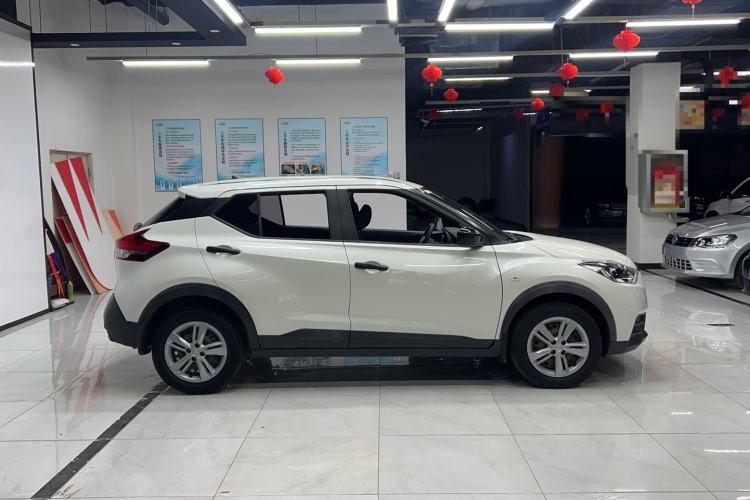 Used Nissan Kicks 2017 1.5L Manual Cool Dynamic Edition