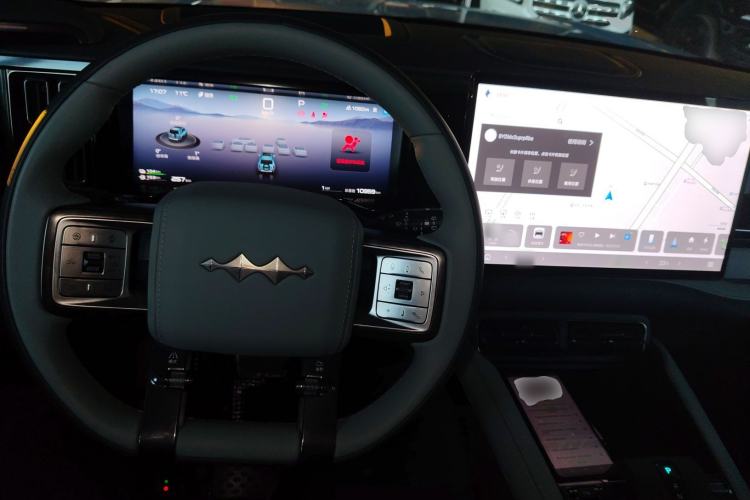 Used Formula Leopard Leopard 5 2023 Navigator Edition