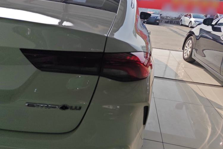 Used GAC Trumpchi EMPOW 2021 270T DCT J15 Version