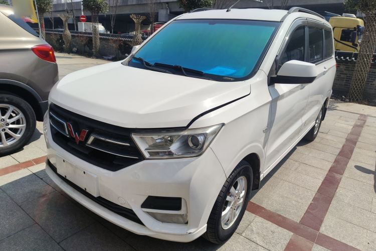 Used Wuling Hongguang 2019 1.5L S Comfort Edition China VI LAR