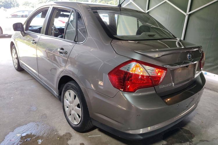 Used Venucia D50 2015 1.6L Automatic Fashion Edition