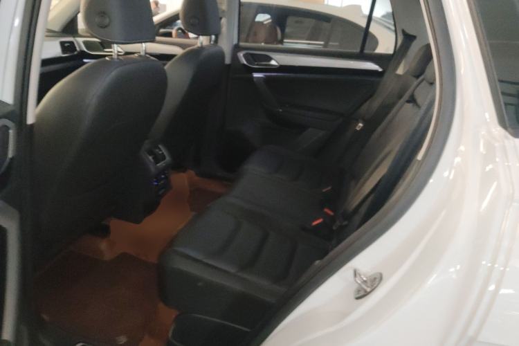 Used Volkswagen Tayron 2020 330TSI Two-Wheel Drive Luxury Smart Connectivity Version