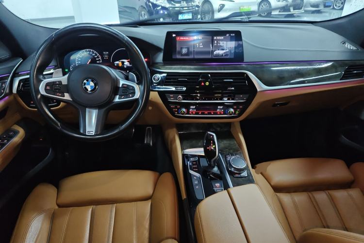 Used BMW 6 Series GT 2019 630i M Sport Package Center Console