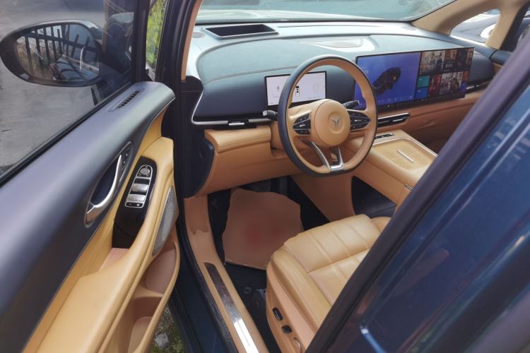 Used VOYAH Dream 2025 PHEV Four-Wheel-Drive Flagship Kunpeng Edition