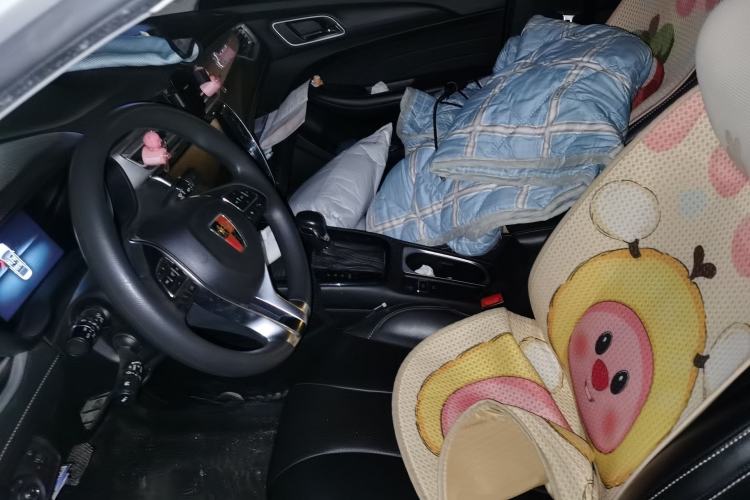 Used Roewe i5 2020 1.5L Automatic 4G Connect Luxury Flagship Edition