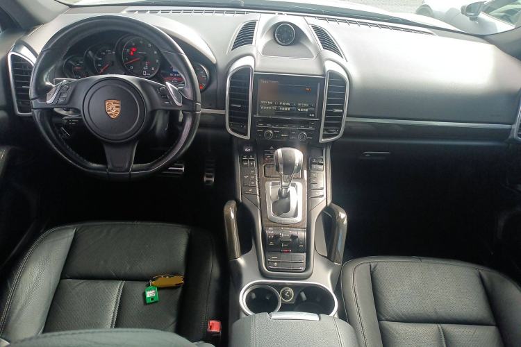 Used Porsche Cayenne 2014 Cayenne Platinum Edition 3.0T
