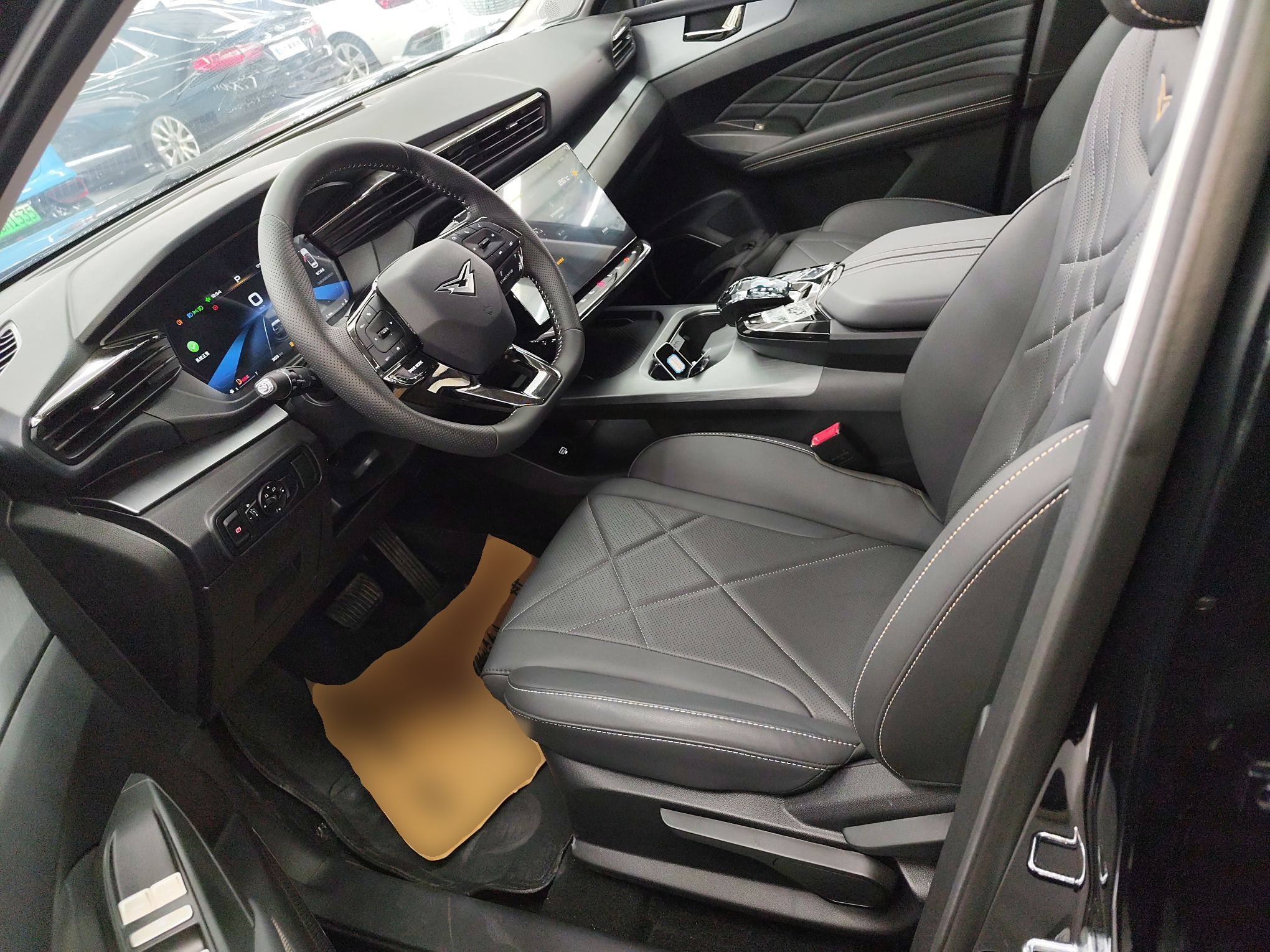 المقاعد الأمامية داخل السيارة