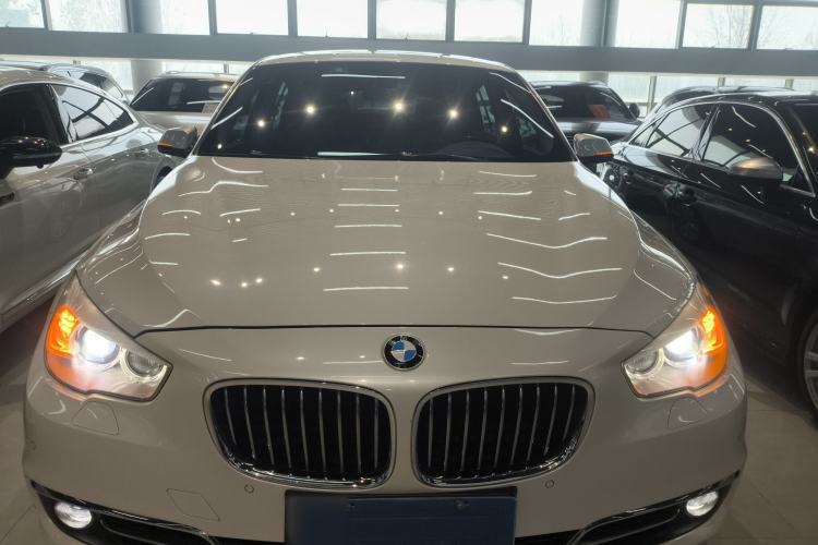 Used BMW 5 Series GT 2015 528i Luxury Edition