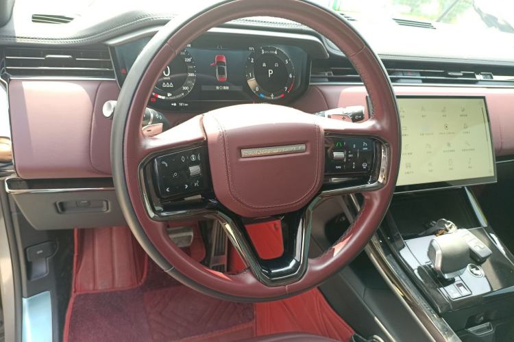 Used Land Rover Range Sport 2024 400PS Dynamic SE Steering Wheel