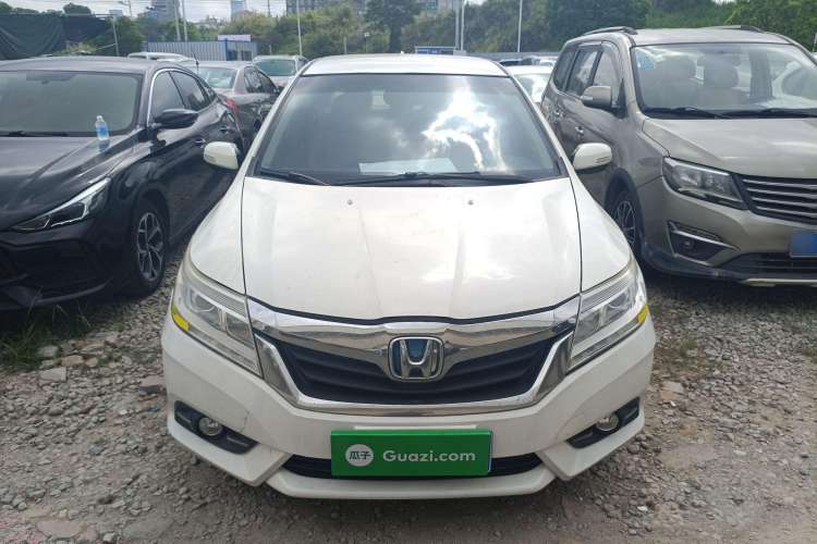 Used Honda Crider 2013 1.8L automatic comfort version
