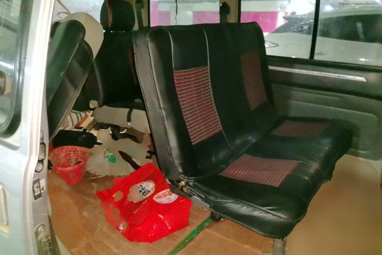 Used FORTHING Lingzhi 2015 V3 1.5L 7-seat Standard Model
