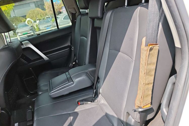 Used Toyota Prado 2018 3.5L Automatic TX-L with Rear-Mounted Spare Tire