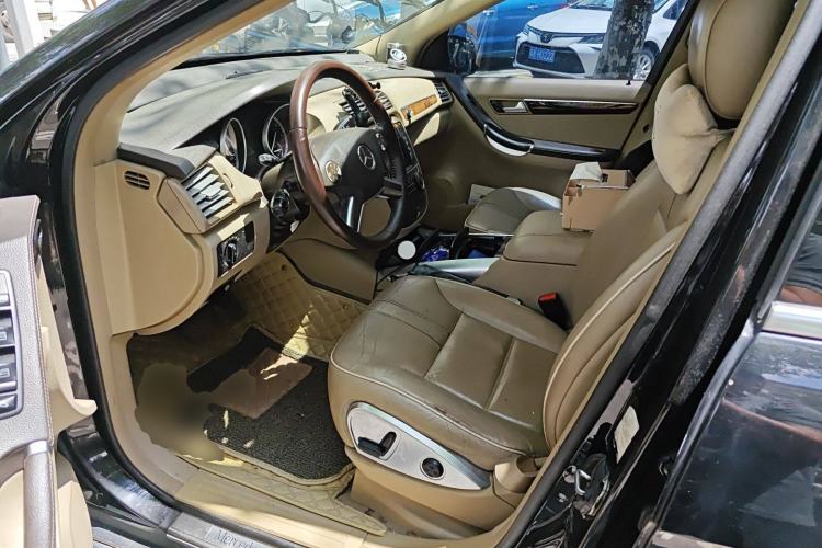 Used Mercedes-Benz R-Class 2010 R 350 L 4MATIC Left Front Seat