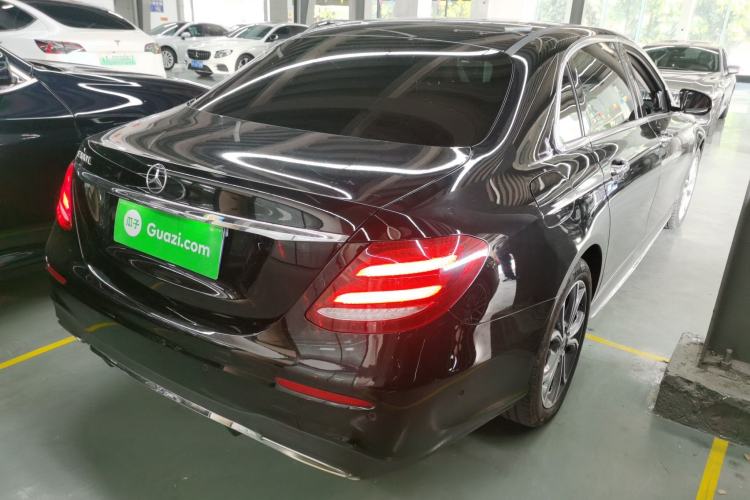 Used Mercedes-Benz E-Class 2020 E 300 L Sporty and Stylish Model