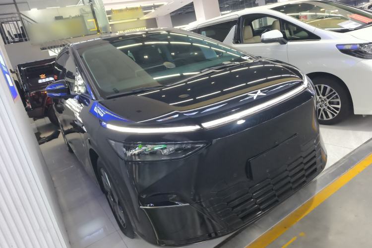 Used XPeng X9 2024 702 Ultra-Long Range Max