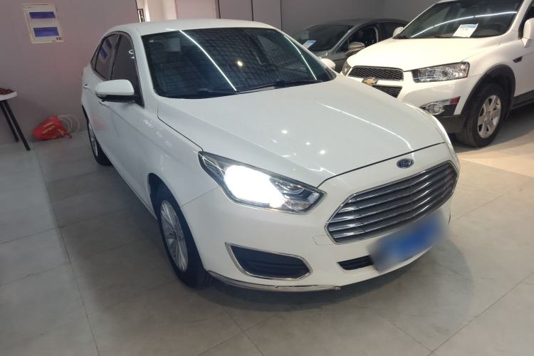 Used Ford Escort 2017 Revised Version 1.5L Automatic Comfort Edition Front Right 45 Deg